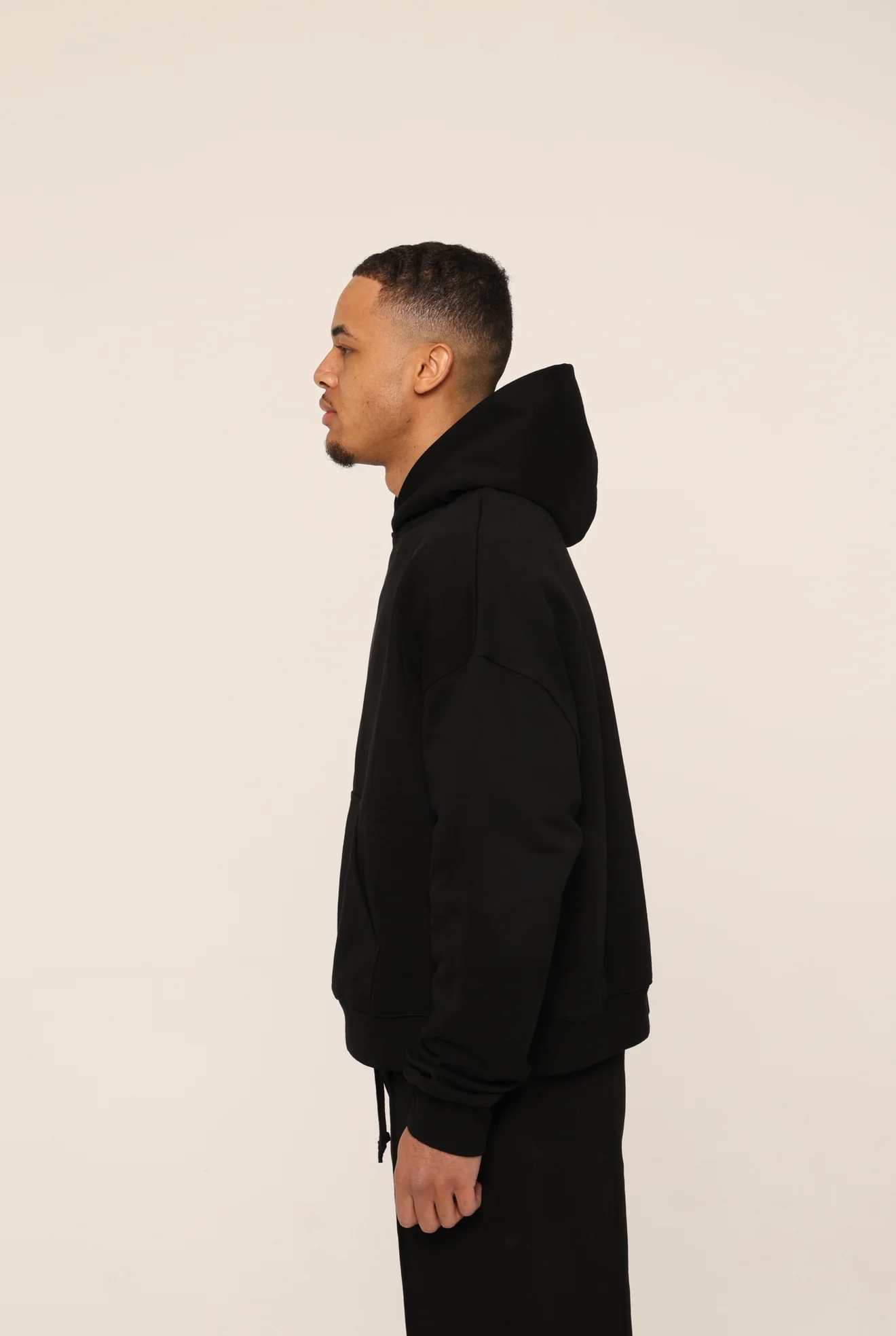 BLANCS PULLOVER HOODIE - BLACK - Image 3